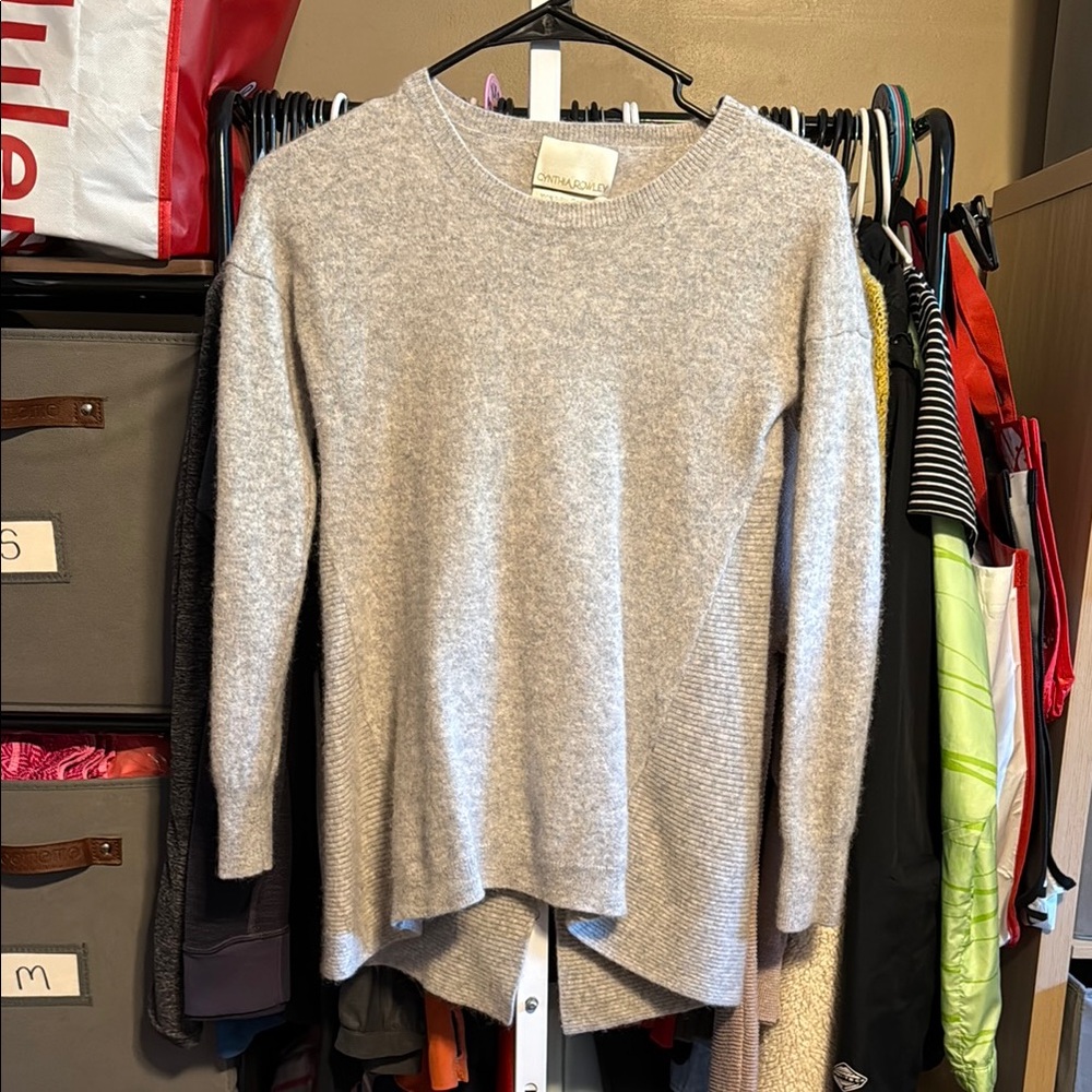 Cynthia Rowley 100% 2 Ply Cashmere Sz Small Grey Ribbed Criss Cross Back